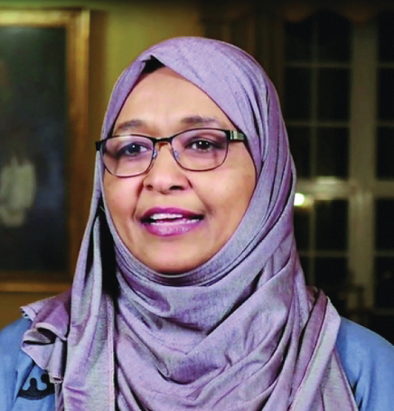 Profile Picture of أمل حسن